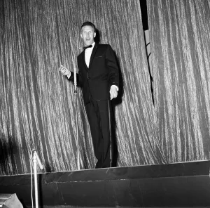 Bruce Forsyth during rehearsals for the Daily Mirror Television Award show Bruce Forsyth during rehearsals for the Daily Mirror Television Award show