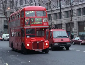 London Bus Route 13