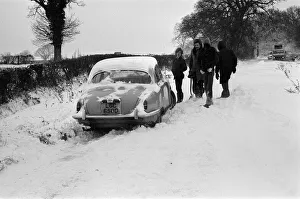 A car stuck in the snow, Berkshire. January 1982 A car stuck in the snow, Berkshire. January 1982