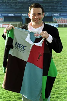 Will Carling Re Signs for Harlequins Rugby Union Team Will Carling Re Signs for Harlequins Rugby Union Team