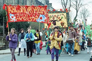Images Dated 25th March 1991: Carrying the banner Khushi Ka Mela, a festival of Asian arts