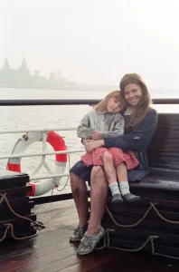 The cast of 'Twopence to Cross the Mersey'. Leanne Campbell. 20th October 1994 The cast of 'Twopence to Cross the Mersey'. Leanne Campbell. 20th October 1994
