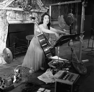 Cellist Charlotte Moorman rehearsing at 18 Carlton House Terrace for her particular sound Cellist Charlotte Moorman rehearsing at 18 Carlton House Terrace for her particular sound