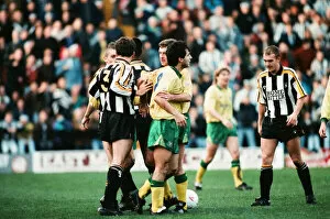 Images Dated 5th December 1992: Championship League match at Meadow Lane. Notts County 0 v Newcastle United 2
