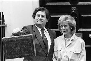 CHANCELLOR OF THE EXCHEQUER NIGEL LAWSON WITH HIS WIFE THERESE ON BUDGET DAY OUTSIDE CHANCELLOR OF THE EXCHEQUER NIGEL LAWSON WITH HIS WIFE THERESE ON BUDGET DAY OUTSIDE