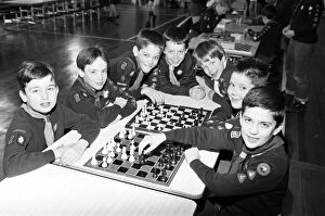 Images Dated 28th January 1989: Checkmates... These youngsters were among 35 cubs from the Holme Valley district