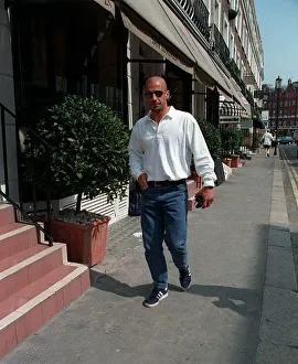 Chelsea player manager Gianluca Vialli out shopping in Knightsbridge, London Chelsea player manager Gianluca Vialli out shopping in Knightsbridge, London