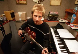 Chesney Hawkes in his London studio August 1998 Chesney Hawkes in his London studio August 1998
