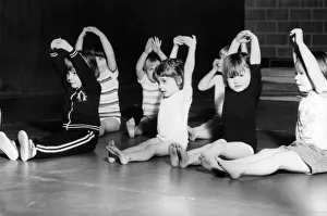 Children: Picture show gymnastic class of toddlers. June 1979 P023369 Children: Picture show gymnastic class of toddlers. June 1979 P023369