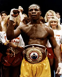 Chris Eubank v Watson end of fight scene Boxing Chris Eubank v Watson end of fight scene Boxing