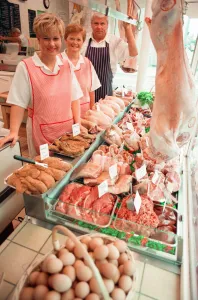 Chris Manson, his wife Jackie and their daughter Nicky, in their family butchers shop Chris Manson, his wife Jackie and their daughter Nicky, in their family butchers shop