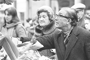 Christmas food shopping at Reading market 16th December 1970 Christmas food shopping at Reading market 16th December 1970