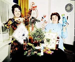 Images Dated 15th November 1974: Christmas wrappings and presents. 15th November 1974