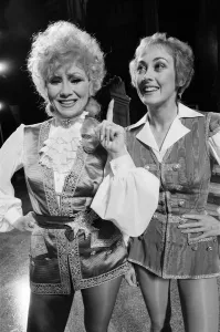 Cinderella Pantomime, Photo-call, Alexandra Theatre, Birmingham, 20th December 1984 Cinderella Pantomime, Photo-call, Alexandra Theatre, Birmingham, 20th December 1984