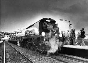 Images Dated 3rd August 1987: The City of Wells steam locomotive opens the new travel interchange at Gateshead railway