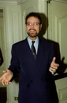 Cliff Richard Singer/Actor December 98 At the Variety Club Luncheon in London Cliff Richard Singer/Actor December 98 At the Variety Club Luncheon in London