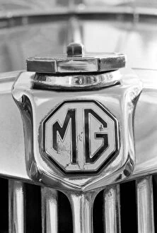 Images Dated 22nd January 1975: Close up og the MG logo on a vintage car January 1975 75-00391-002