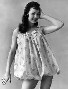 Clothing Fashion 1957: Model Jackie Curtis. September 1957 P021532 Clothing Fashion 1957: Model Jackie Curtis. September 1957 P021532