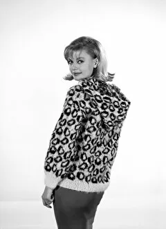 Images Dated 22nd December 2007: Clothing: Fashion: Knitwear: Model wearing animal jumpers. Model: Uschi Bernell
