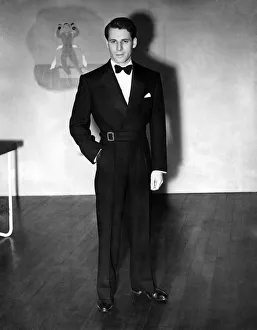Clothing: Fashion: Menswear: Dinner and eveningwear: Exhibition of modern menswear at Clothing: Fashion: Menswear: Dinner and eveningwear: Exhibition of modern menswear at