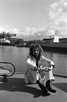 Images Dated 3rd April 1975: Comedian Billy Connolly in Glasgow, Scotland. 3rd April 1975