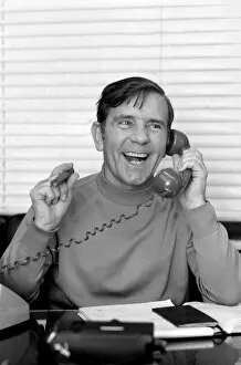 Images Dated 22nd December 1976: Comedian: Humour: Norman Wisdom. December 1976 76-07485-003