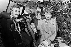 Images Dated 2nd April 1986: Concorde passengers pictured in the cockpit. 2nd April 1986