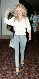 Country & Western singer Dolly Parton pictured here at London Airport shortly after Country & Western singer Dolly Parton pictured here at London Airport shortly after