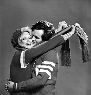 Images Dated 14th February 1975: Couple / Smiling: Models Sharron Lynne and Alistair Findlay. February 1975 75-00869-001
