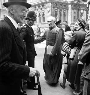 Covonation 1953 The Archbishop of canterbury seen here arrving at Westminister Abbey for Covonation 1953 The Archbishop of canterbury seen here arrving at Westminister Abbey for