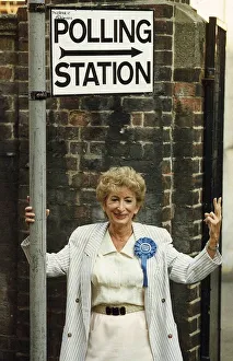 DAME SHIRLEY PORTER LEADER OF WESTMINSTER COUNCIL - 31/12/1990 DAME SHIRLEY PORTER LEADER OF WESTMINSTER COUNCIL - 31/12/1990