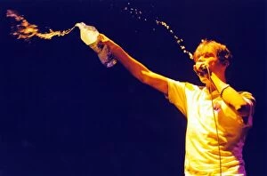Images Dated 8th December 1995: Damon Albarn of Blur performs at the Newcastle Arena. 08 / 12 / 95
