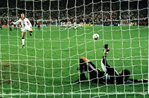 David Batty misses penalty for England June 1998 against Argentina as David Batty misses penalty for England June 1998 against Argentina as