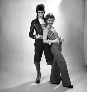 David Bowie singer with Lulu singer, December 1973 David Bowie singer with Lulu singer, December 1973