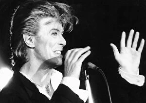 Images Dated 21st March 1987: David Bowie Super Star sang at a press conference and announced details of his