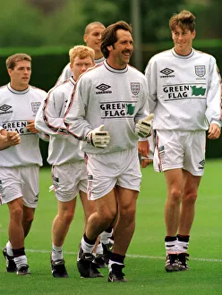 David Seaman training with England team June 1998 as they prepare for the World Cup David Seaman training with England team June 1998 as they prepare for the World Cup