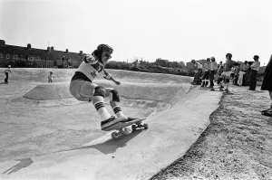 Demonstration of skateboarding skills in the bowl at the Cambridge Skatepark Demonstration of skateboarding skills in the bowl at the Cambridge Skatepark