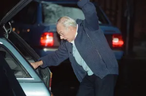 Denis Thatcher at 10 Downing Street following the Prime Minister's resignation Denis Thatcher at 10 Downing Street following the Prime Minister's resignation