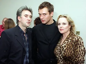 Dennis Lawson, Jude Law and Sheila Gish at the Glasgow Hilton Hotel February 1998 Dennis Lawson, Jude Law and Sheila Gish at the Glasgow Hilton Hotel February 1998