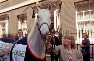 Desert Orchid Racehorse - June 1991 outside 10 Downing Street. 29/06/1991 Desert Orchid Racehorse - June 1991 outside 10 Downing Street. 29/06/1991