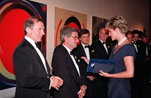 DIANA, PRINCESS OF WALES WITH NIGEL DEMPSTER AND RICHARD BAKER - OCTOBER 1991 DIANA, PRINCESS OF WALES WITH NIGEL DEMPSTER AND RICHARD BAKER - OCTOBER 1991