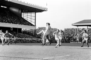 Division 1 football. Arsenal 4 v. Nottingham Forest 1. October 1983 LF14-07-082 Division 1 football. Arsenal 4 v. Nottingham Forest 1. October 1983 LF14-07-082