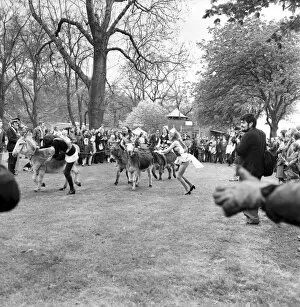 Images Dated 1st April 1972: Donkey Derby held for charity at Festival Gardens. April 1972 72-04585-004