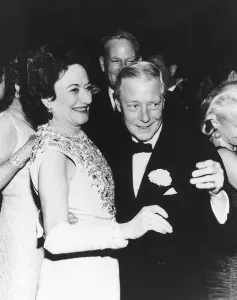 Duke and Duchess of Windsor at a party, June 1986 Duke and Duchess of Windsor at a party, June 1986
