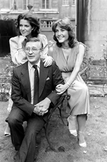 Edward Woodward actor with Hilary Tindall (right) and Amanda Kemp (left Edward Woodward actor with Hilary Tindall (right) and Amanda Kemp (left