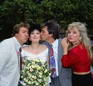 Elaine C Smith actress July 1988 with husband Bob Morton on their wedding day Elaine C Smith actress July 1988 with husband Bob Morton on their wedding day