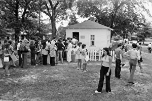 Elvis Presley Fans, visit the birthplace of their idol in Tupelo, Lee County, Mississippi Elvis Presley Fans, visit the birthplace of their idol in Tupelo, Lee County, Mississippi