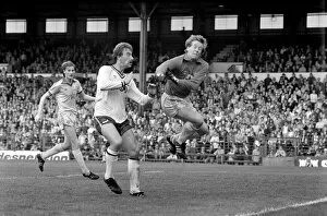 Images Dated 4th September 1982: English League Division Two match. Bolton Wanderers 3 v Newcastle United 1
