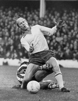 English League Division One match at The Dell. Southampton 2 v Manchester United 5 English League Division One match at The Dell. Southampton 2 v Manchester United 5
