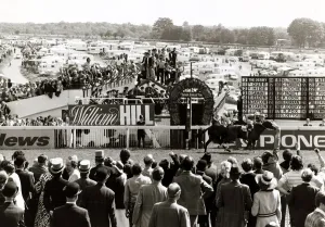 Epsom Derby 1977 were Lester Piggott riding Minstrel winning it from Hot Grove for his Epsom Derby 1977 were Lester Piggott riding Minstrel winning it from Hot Grove for his